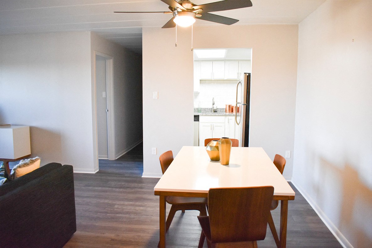 Walnut Crossings Apartments, 4175 Ivanhoe Drive, Monroeville, PA RentCafe